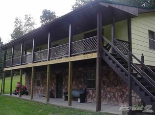 3050 Mills Rd, Kenova, WV 25530