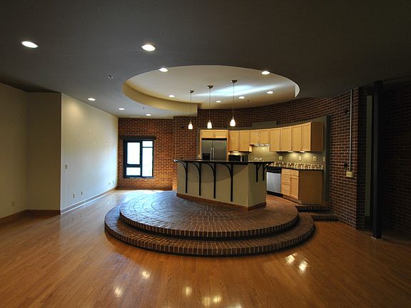 2nd image of 321 E Lafayette St APT 105