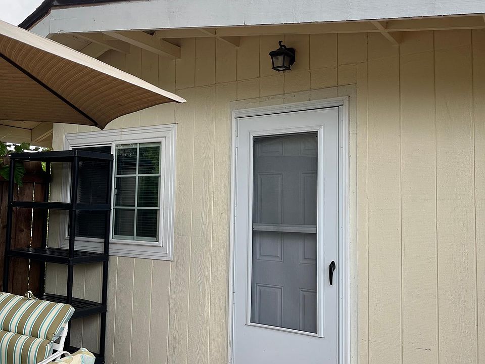 1st image of 14202 SE 17th Cir