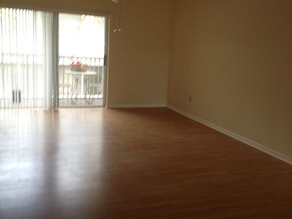 5th image of 21121 SW 85th Ave APT 307