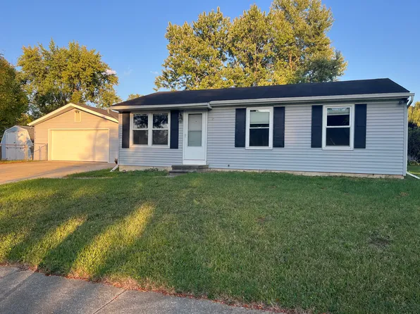 2 Trowbridge Ct, Ann Arbor, MI 48108