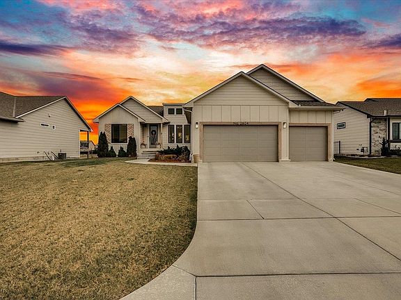 2nd image of 2604 Pebble Ct