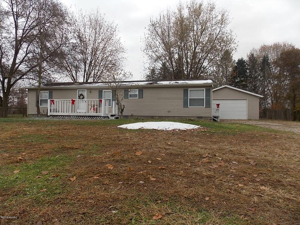 1st image of 19913 S Metcalf Ct