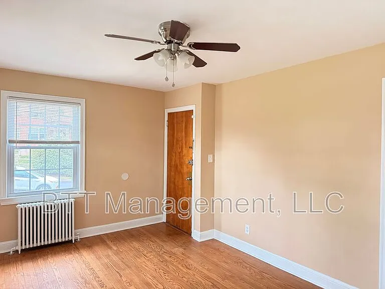 8401 Greenwood Ave #3 — Photo 88