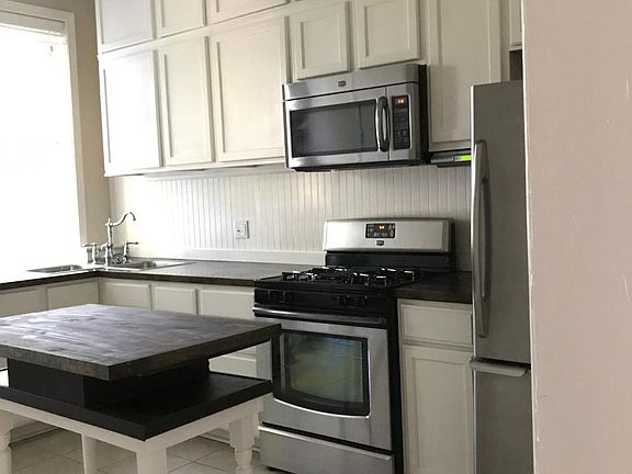 3rd image of 4131 Flad Ave #A