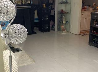 Oakland Hills 4th Sec, Margate, FL 33068