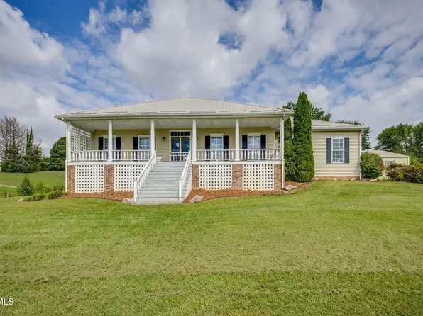 390 Springdale Dr, Bristol, TN 37620