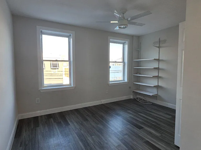 1632 N 6th St — Photo 38