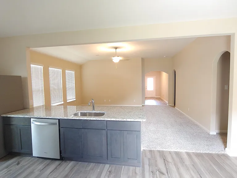 280 Moonstone Way — Photo 12