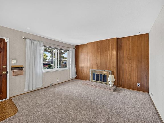 5th image of 8431 Wayland Ln
