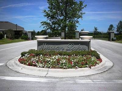 5th image of 2976 Mission Lakes Dr