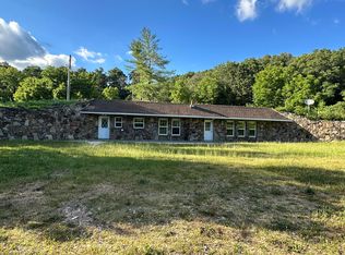 3731 Farm Road 2190, Exeter, MO 65647