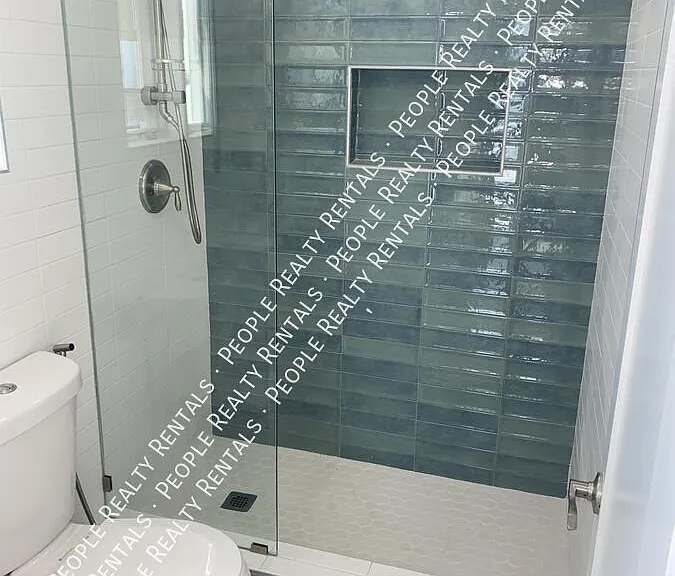 1504 Alta Vista Dr — Photo 8