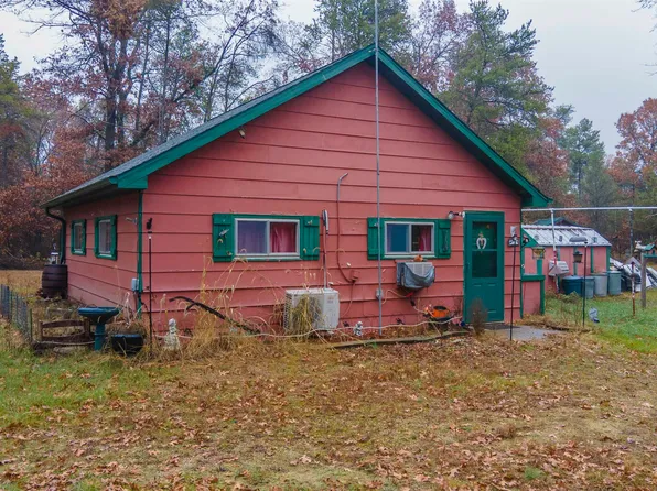 W5198 Robin Ct, Necedah, WI 54646