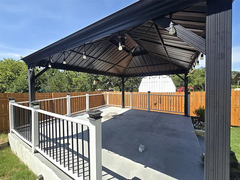 340 Cross Timbers Dr — Photo 38