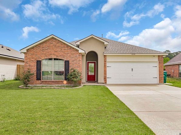 23592 Country Manor Ave