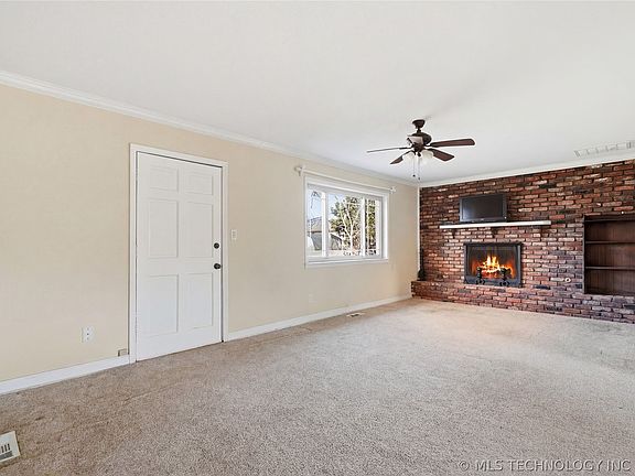 5th image of 17248 S 92nd East Ave