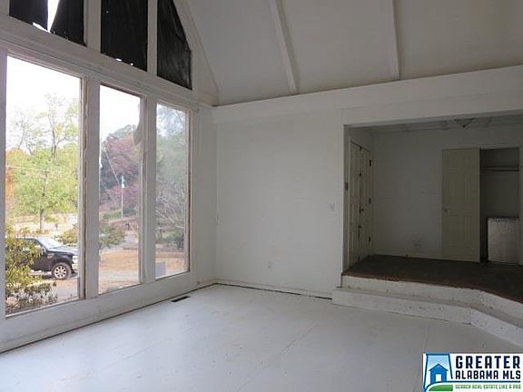3rd image of 1312 Al Seier Ln