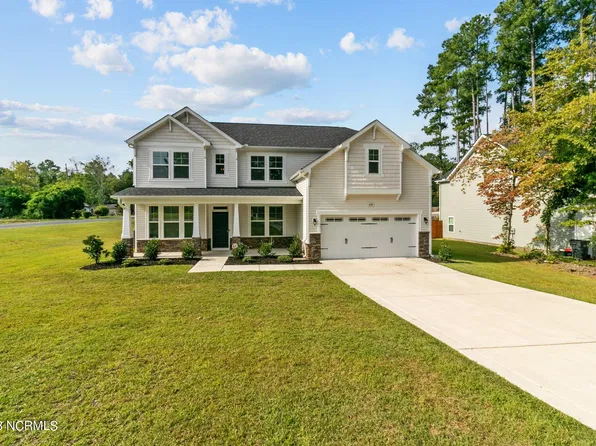 430 Yadkin Road, Southern Pines, NC 28387