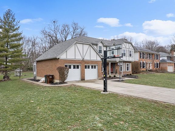 2nd image of 2101 Evanor Ln