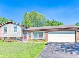 8159 Carlisle Dr, Hanover Park, IL