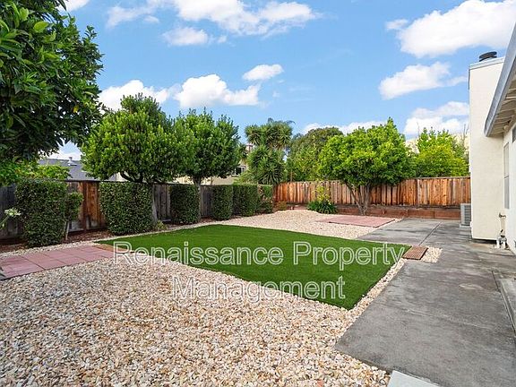 4th image of 677 Chardonnay Dr