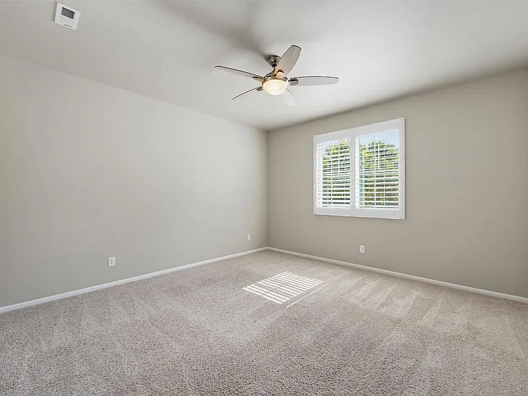 3919 Jett Ln NE — Photo 17