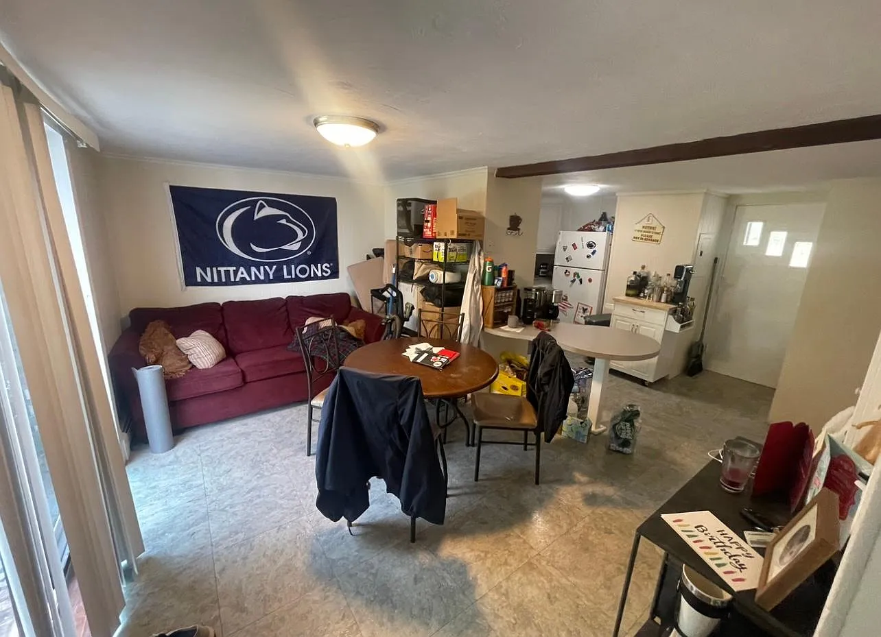 3 bed, 963 sqft, $2,700 — Photo 3