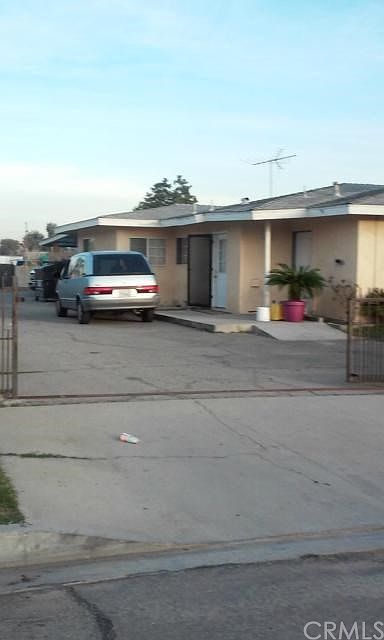 2nd image of 10831 Grand Ave