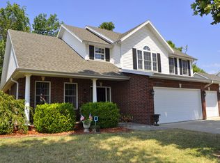 381 S Gary Ave, Bolivar, MO 65613