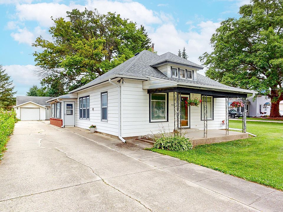 1st image of 902 N Frost Ave