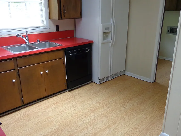 1510 Meeks Rd — Photo 29
