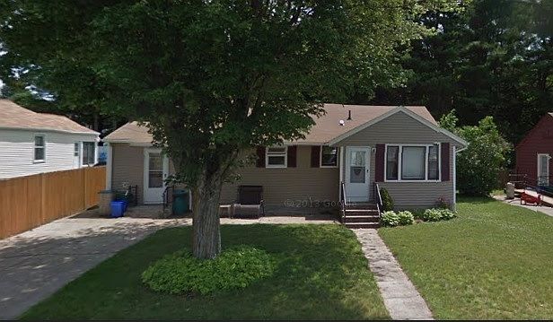 1st image of 9 Cresant Dr