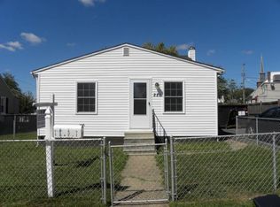 221 Ashwood Rd, Baltimore, MD 21222