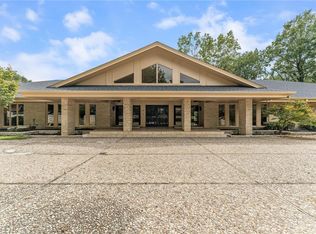 405 Lake Rd, Springdale, AR 72764