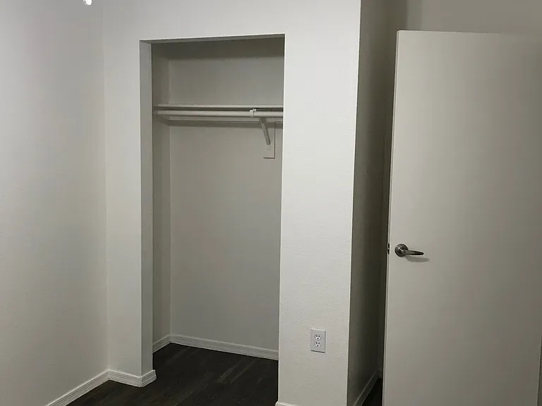 Mission Vista — Photo 16