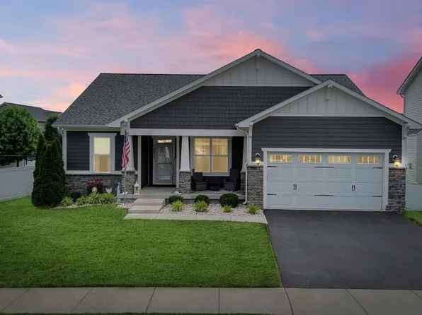 2017 Chamberlain Dr, Frederick, MD 21702