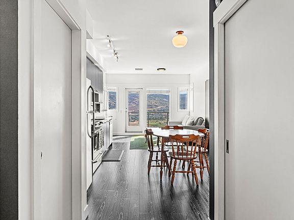 4th image of 1040 Talasa Ct #3411
