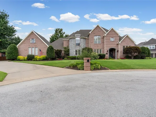 3036 Tanglewood Dr, Springdale, AR 72764