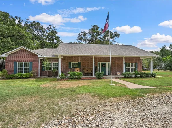 7601 Jones Rd, College Station, TX 77845