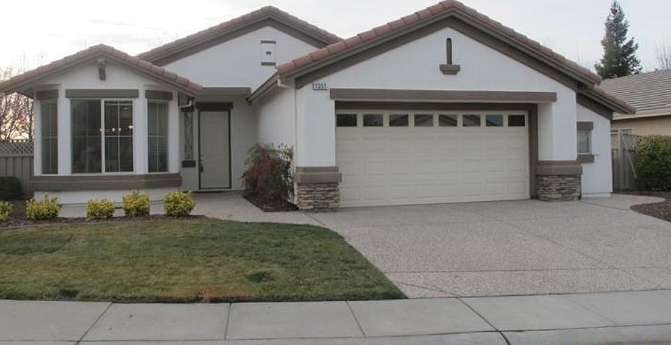 1st image of 1351 Strolling Hills Ln