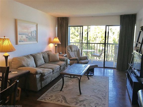 2nd image of 121 Country Club Dr Unit 402-1