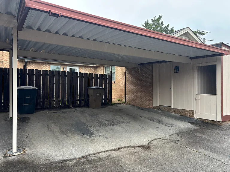 4001 Anderson Rd #C115 — Photo 21