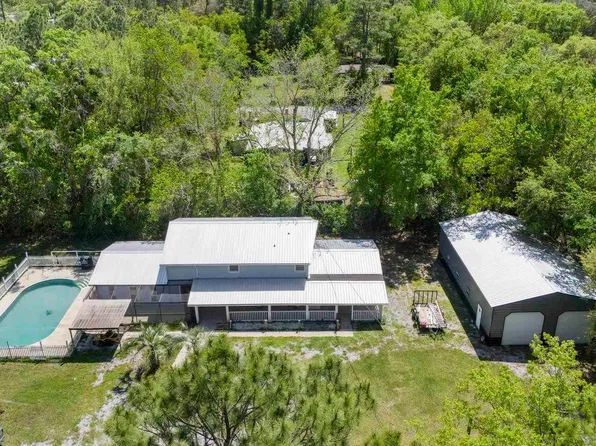 6387 Michigan Ave, Milton, FL 32583