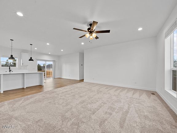 5th image of 5350 Lake Dr
