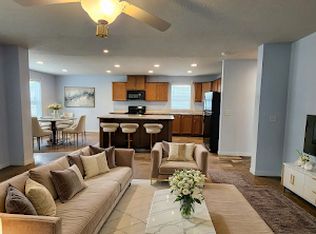 105 20th St NW #195, Stewartville, MN 55976