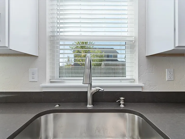Cedar Crossing Luxury Townhomes — Photo 101