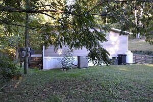 3rd image of 916 Osage Dr