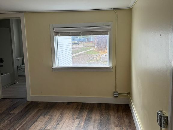 5th image of 420 S 6th St