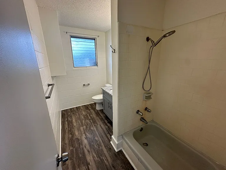 1455 Lusitana St — Photo 9